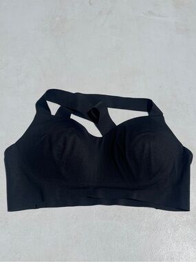 Uniqlo Black Wireless Support Bra with Wide Straps